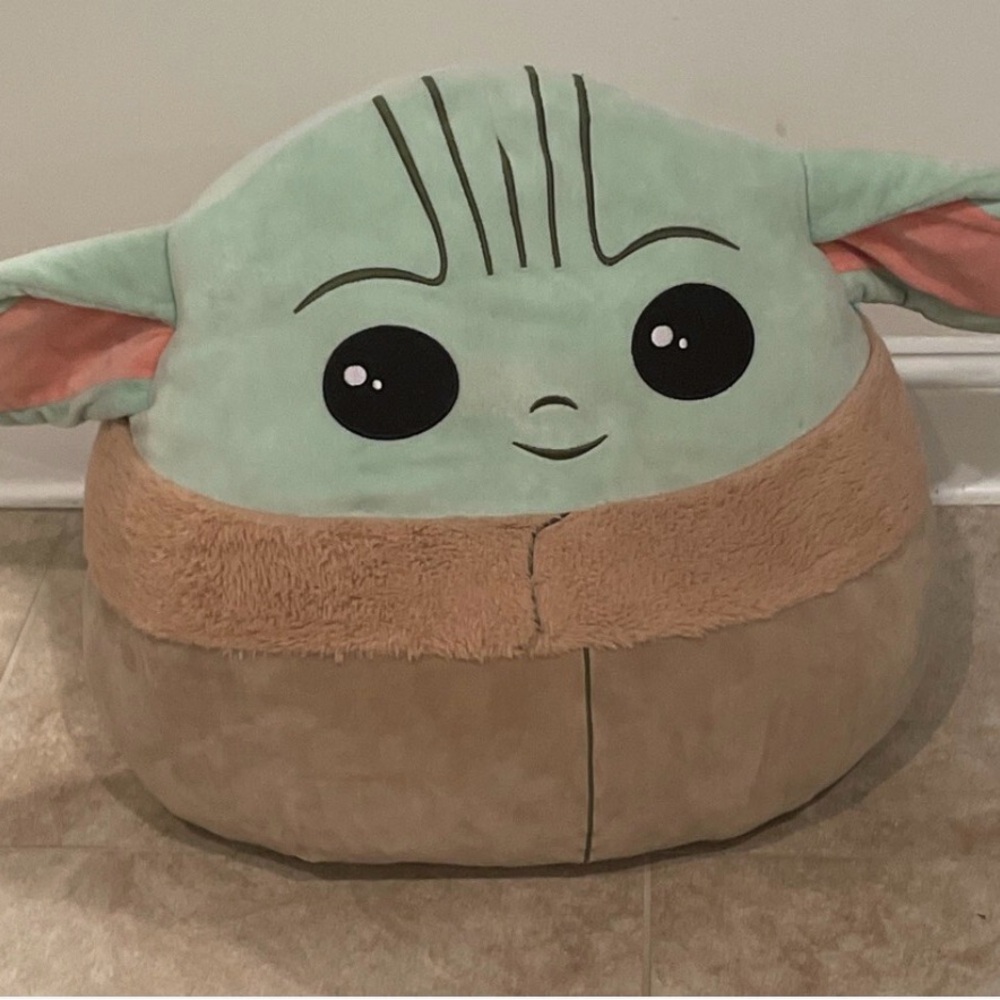 Squishmallow Star Wars Yoda the Child Mandalorian Plush 20" XL Jumbo Tag